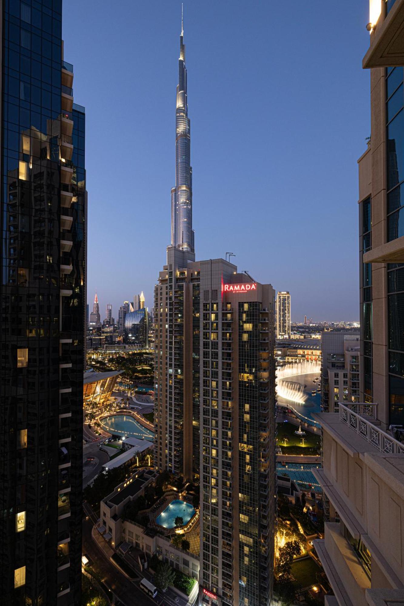 First Class 3Br Burj Khalifa & Fountain View Dubai Esterno foto